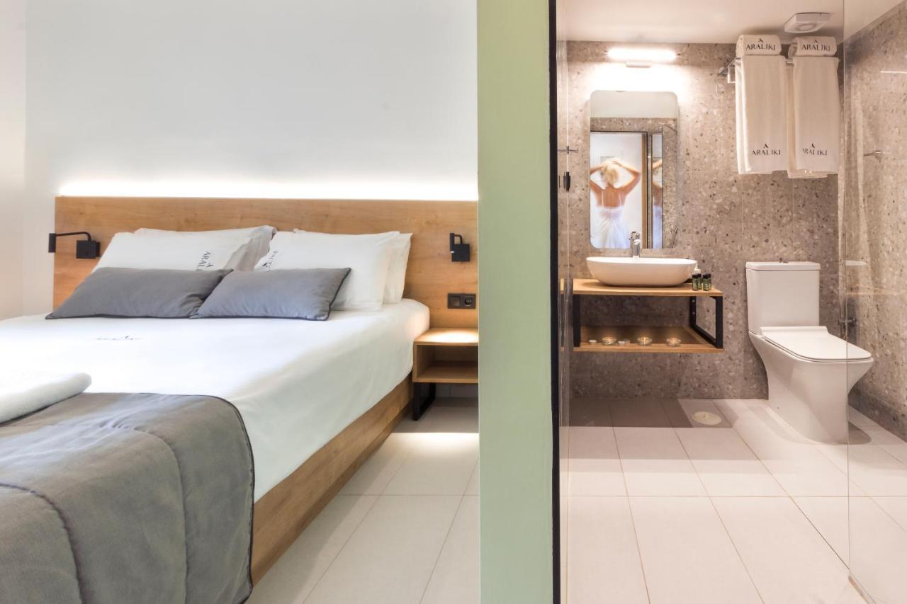 Araliki Suites ポリフロノ エクステリア 写真