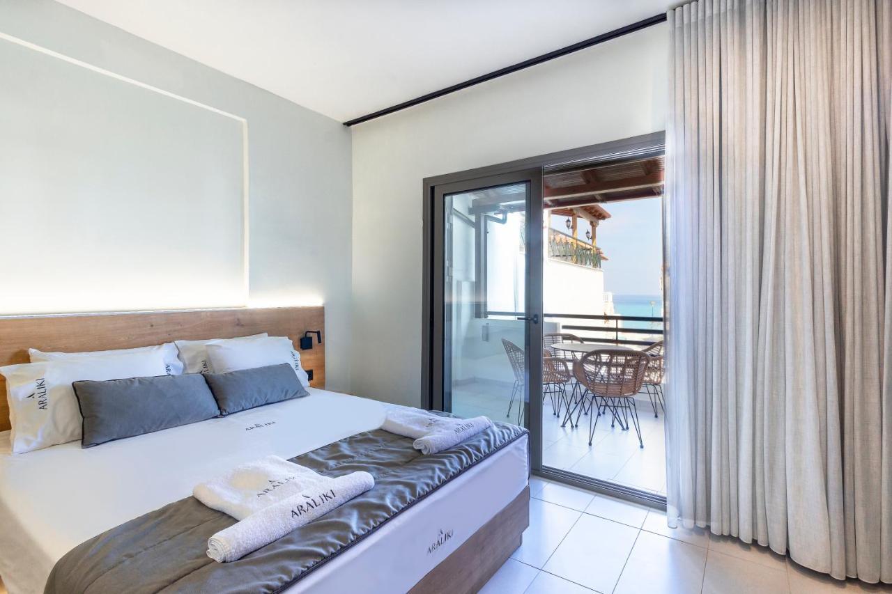 Araliki Suites ポリフロノ エクステリア 写真