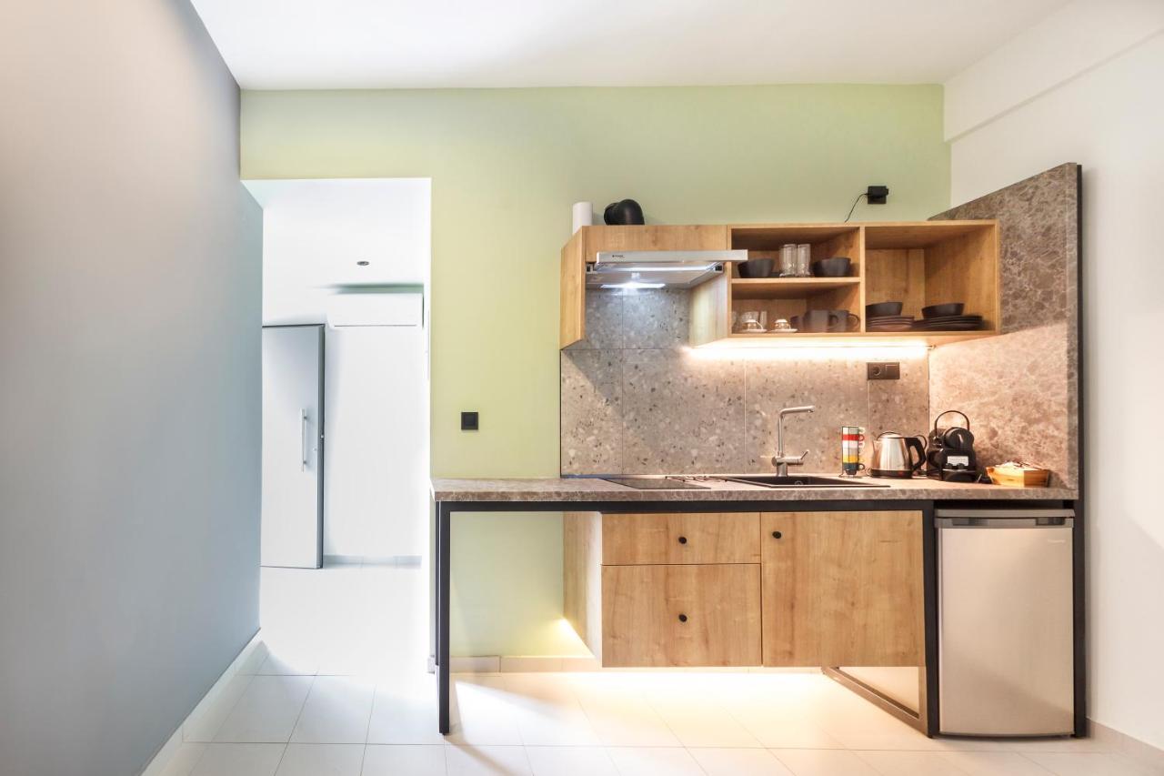 Araliki Suites ポリフロノ エクステリア 写真